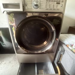 Kenmore Elite Dryer w/ Storage Pedestal
