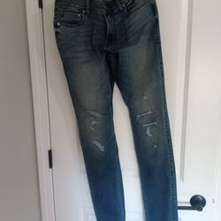 4 New Jeans. 32x34