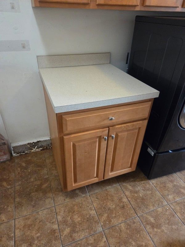 Gabinetes De 30x12 Y 30x 27 $200 Obo