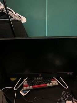 HP Desktop computer windows 11