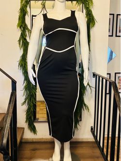 NEW DRESS SIZE MEDIUM AND LARGE