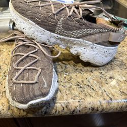 Nike Space Hippie 04 Sz 10