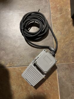 Pedal For A Tig Welder Five Prong see pictures