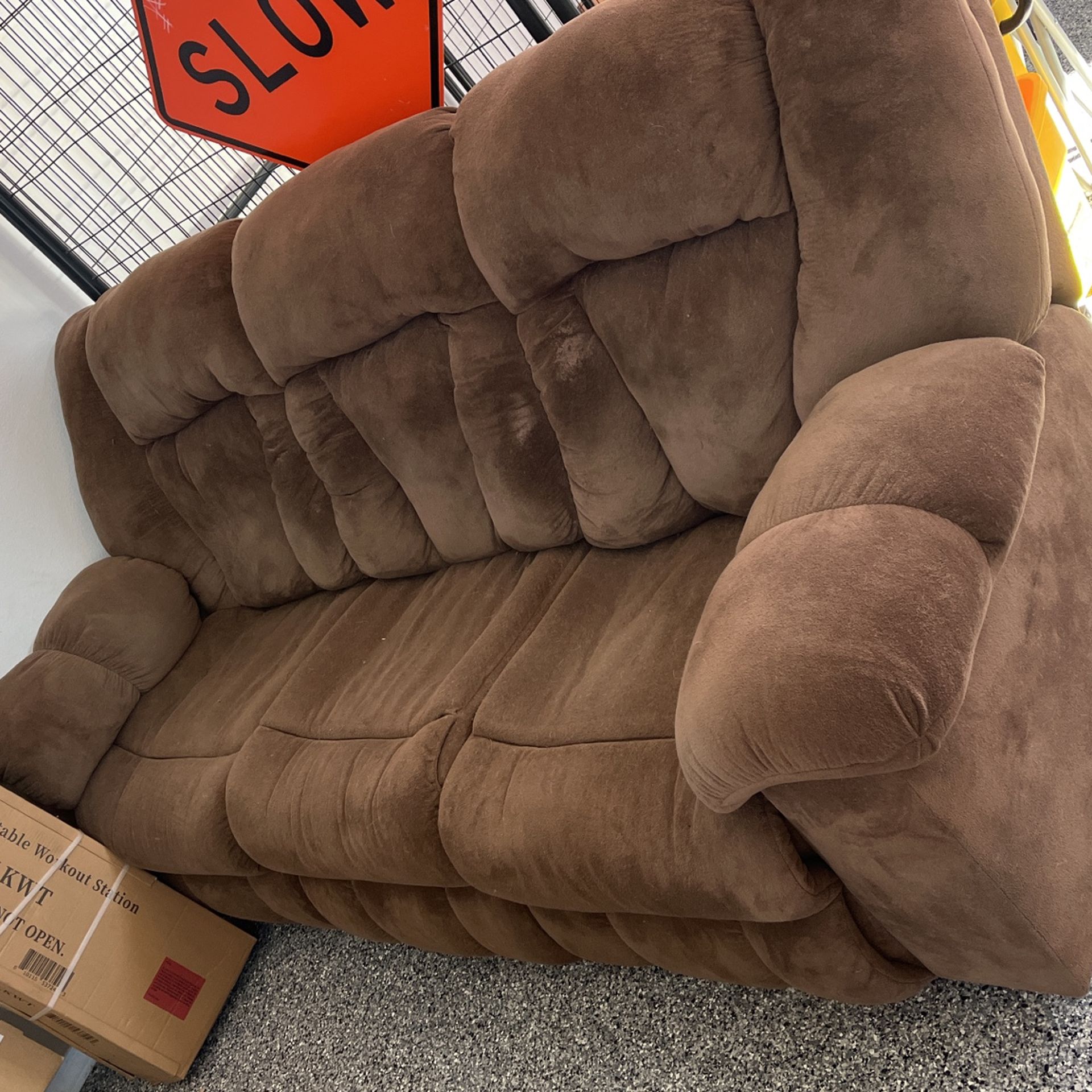 Free Double Recliner for Sale in Lake Havasu City, AZ OfferUp