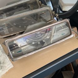 Datsun 520/521 Gauges Dash