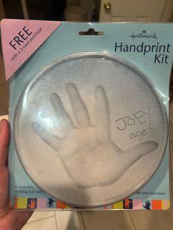 Hallmark Handprint Mold Kit