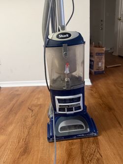 Shark vaccum cleaner