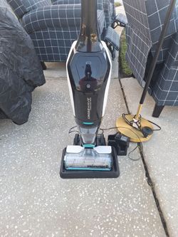 Bissell CrossWave Cordless Max Wet-Dry Vacuum
