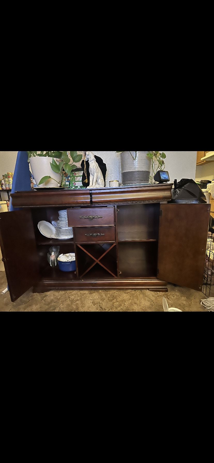 China Cabinet Or Storage Dresser