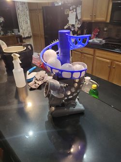 Electric Pitching Machine