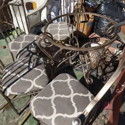 Metal Table With 4 Chairs