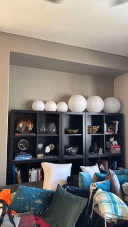 EQ3 book shelf’s