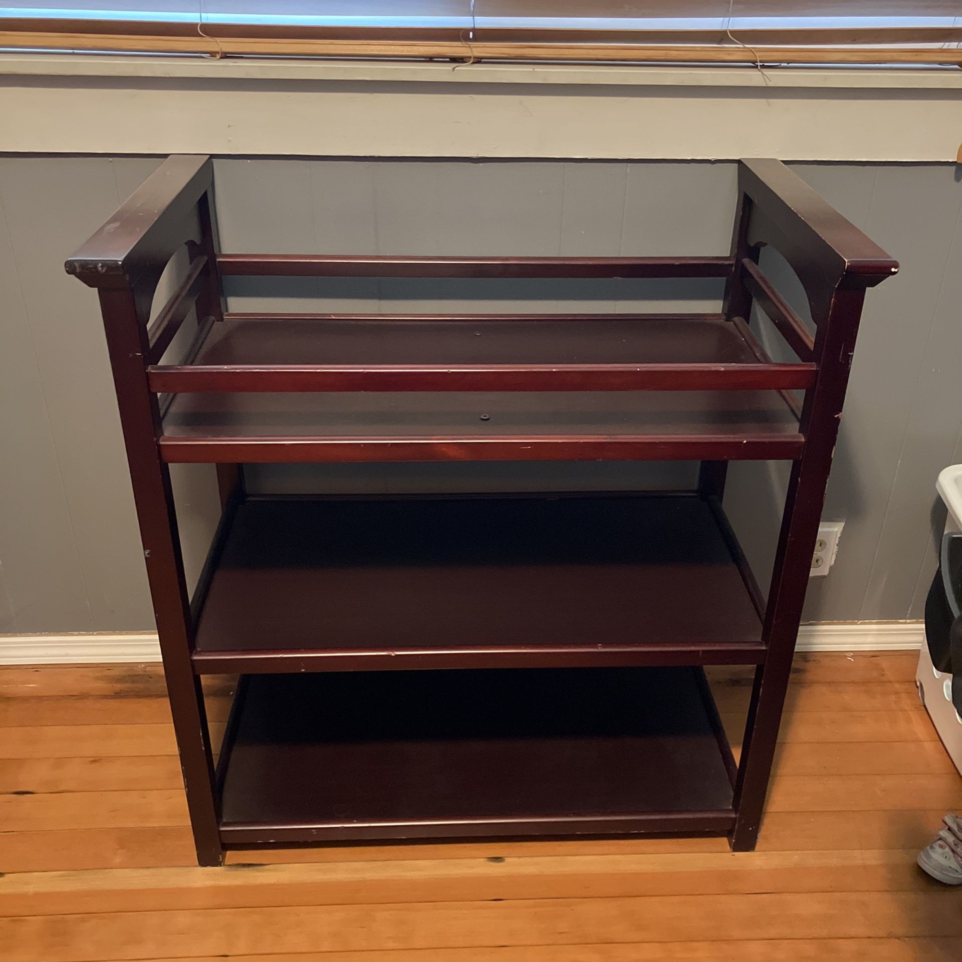 Baby changing table