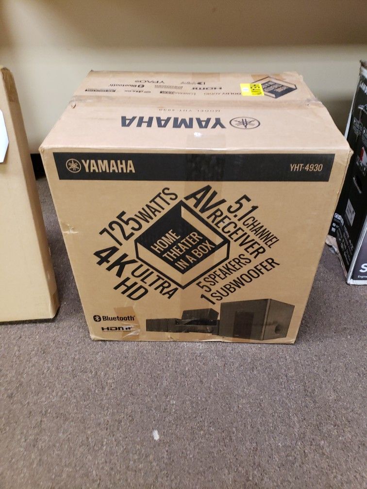 Yamaha YHT-4930 Receiver Subwoofer Surround Sound System 725 Watts