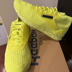 Brand New Men’s Zoku Runner