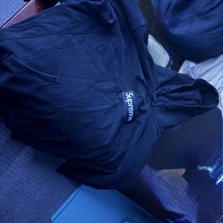 Authentic Box Logo Supreme Hoodie 