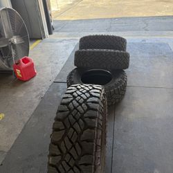LT285/75R18 Goodyear Workhorse Tires
