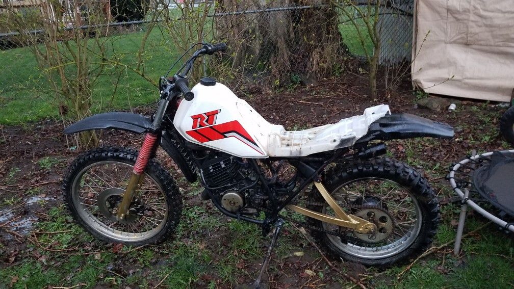 Yamaha 185 Dirt Bike for Sale in Mount Vernon WA OfferUp