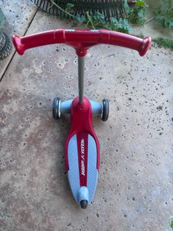 FREE Toddler Radio Flyer Scooter