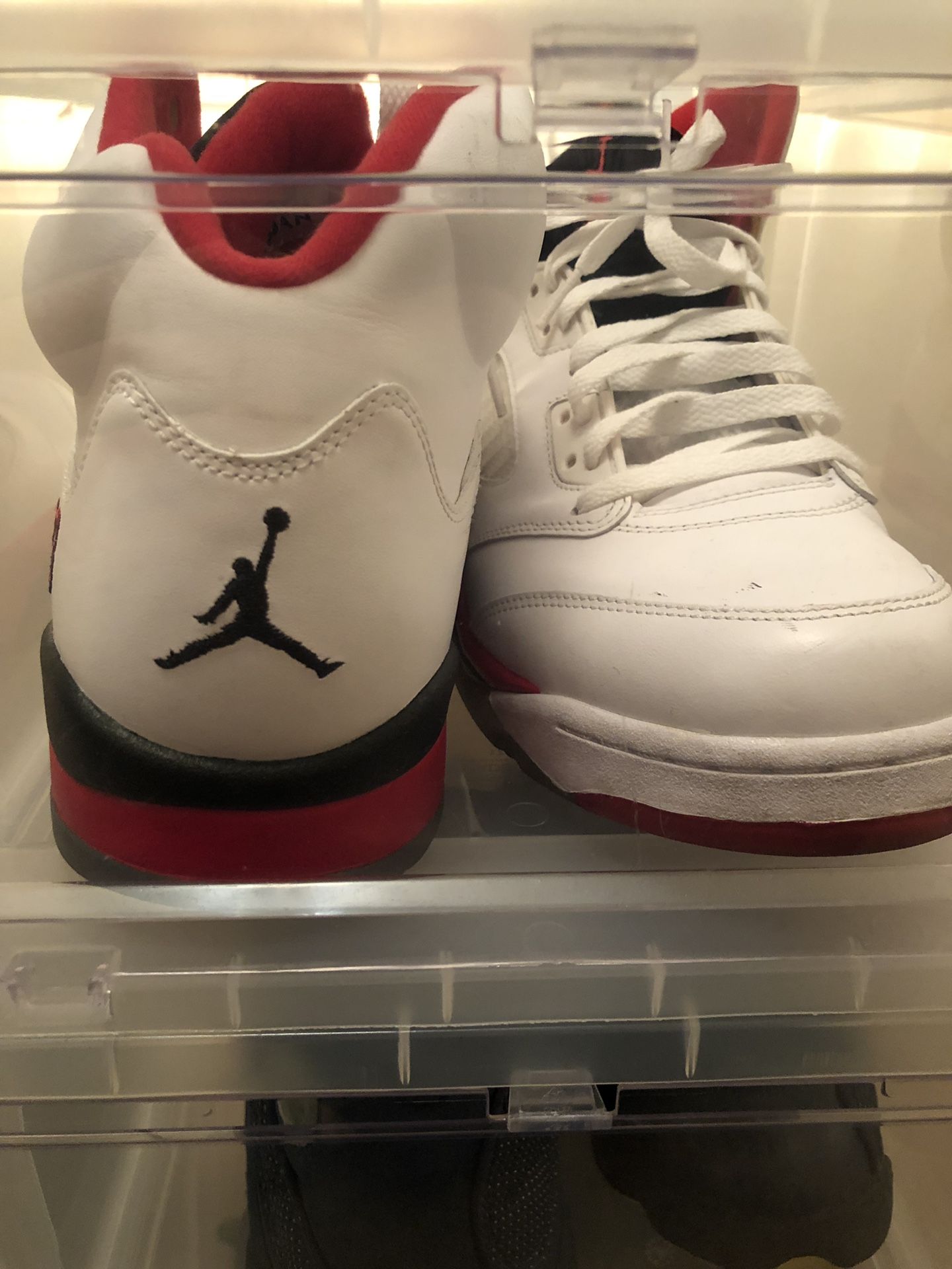 Air jordan retro 5 size 11.5 message for details