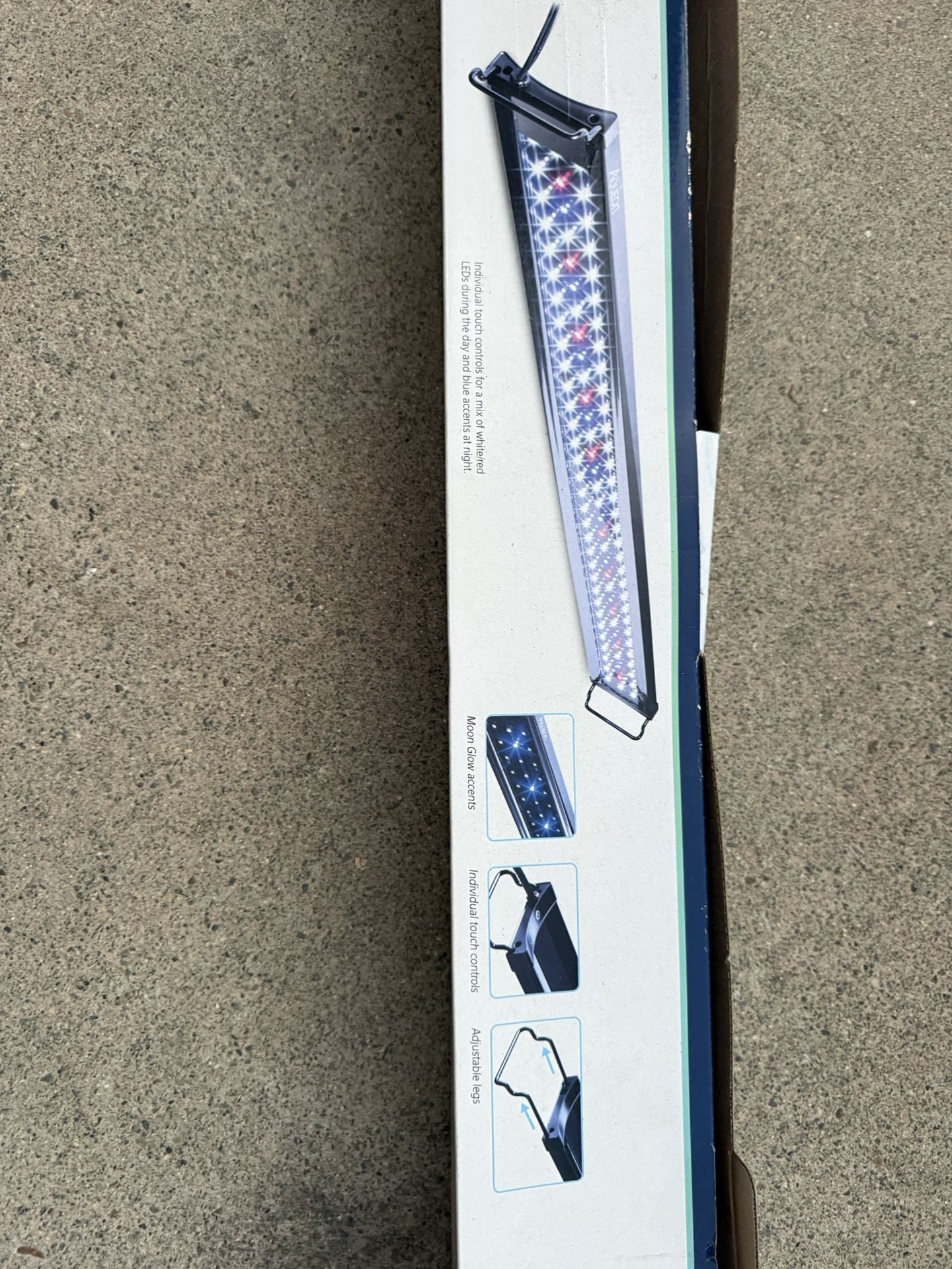 Fish Tank light 48-54 “