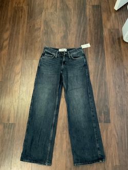 Hollister low rise baggy jeans