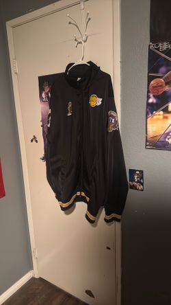 Lakers Sweater
