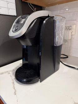 Must Go: 115 Keurig pods + Keurig 2.0