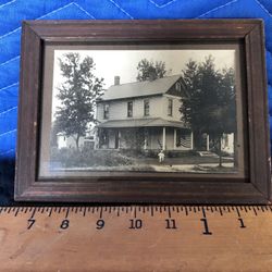 Antique Picture Of Old House 