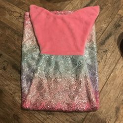 Kids girls Mermaid Blanket like new