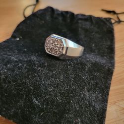 14k Ring With 1.5 Cts Diamonds