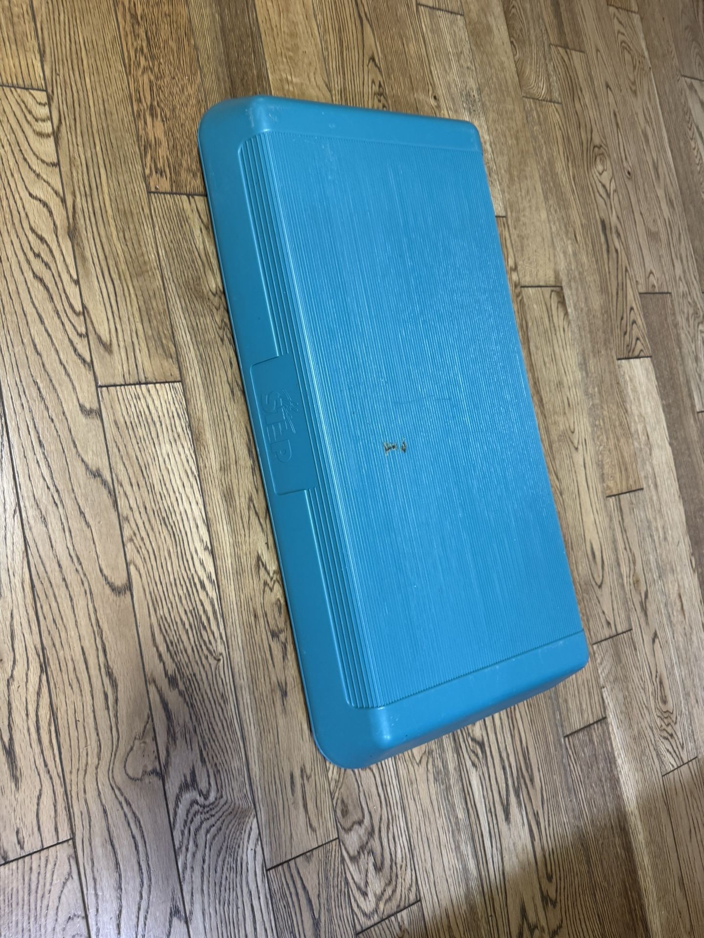 The Step 1990's Original Aerobic Exercise Platform Workout Gear No Risers