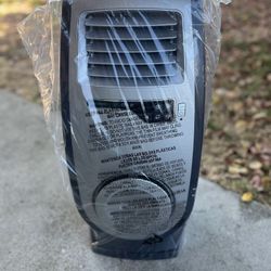 Lasko Motion Heat 1500w Electric Ceramic Heater w/Remote Control & SaveSmart Technology (No Box, No Caja)