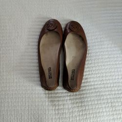 Michael Kors Flats Size 9 1/2