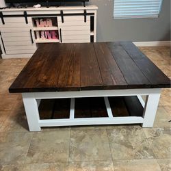LARGE FARMHOUSE COFFEE TABLE 