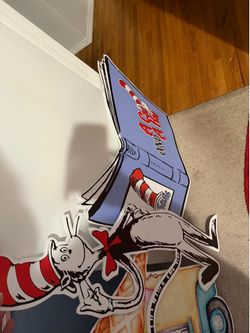 2 piece large Dr Seuss cutouts made with white Corrugated Plastic