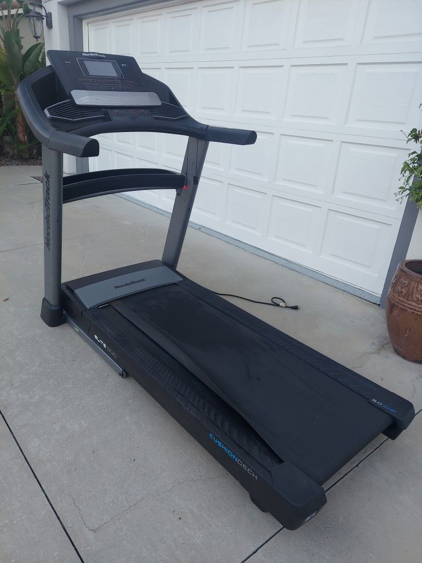 Nordic Track Treadmill Professional Version