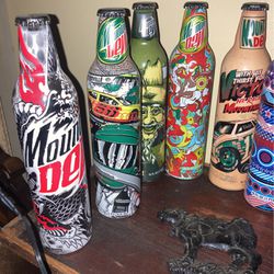 Selling vintage Mountain Dew drinks 11 total all never been open