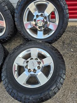 Chevy silverado hd 8 lugs fit 2011 up