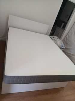 Queen size mattress
