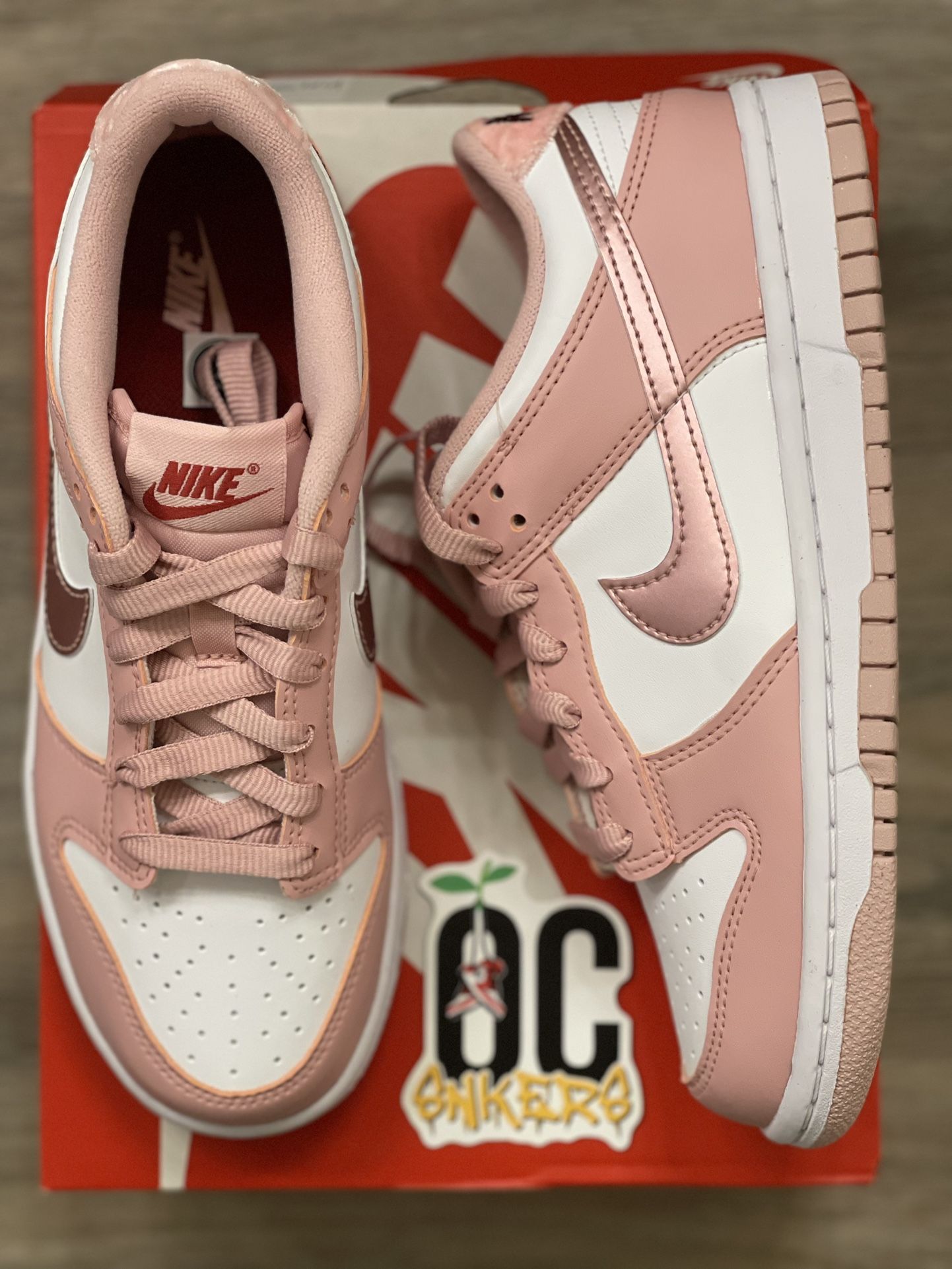 Nike Dunk Low Pink Velvet 