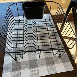 Rubbermaid Dish Strainer 