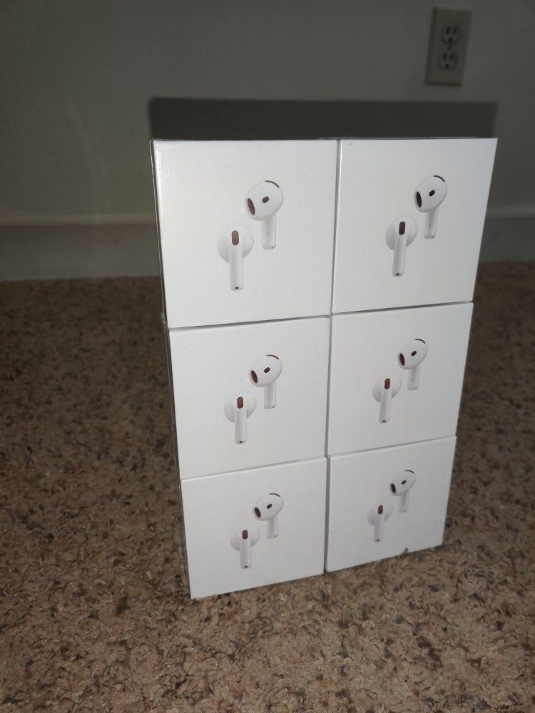 *OFFER A PRICE* AirPods 4 - 4TH Gen
