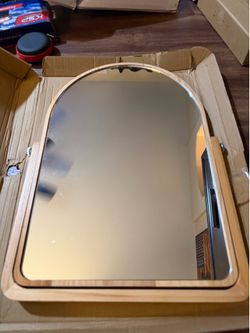 Desk mirror