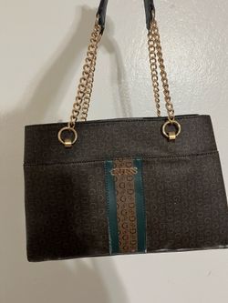 Guess purse brand new