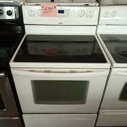 Whirlpool Glass Top Stove Range Oven . Warranty  . Delivery Available . 2203 Fowler St. 33901