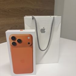 IPhone 17 Pro Max - Unlocked 