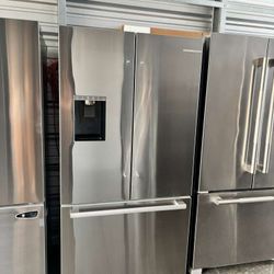 500 Series 36 in. 21.6 cu. ft. Smart Counter Depth French Door Refrigerator, Stainless Steel, External Water and Ice