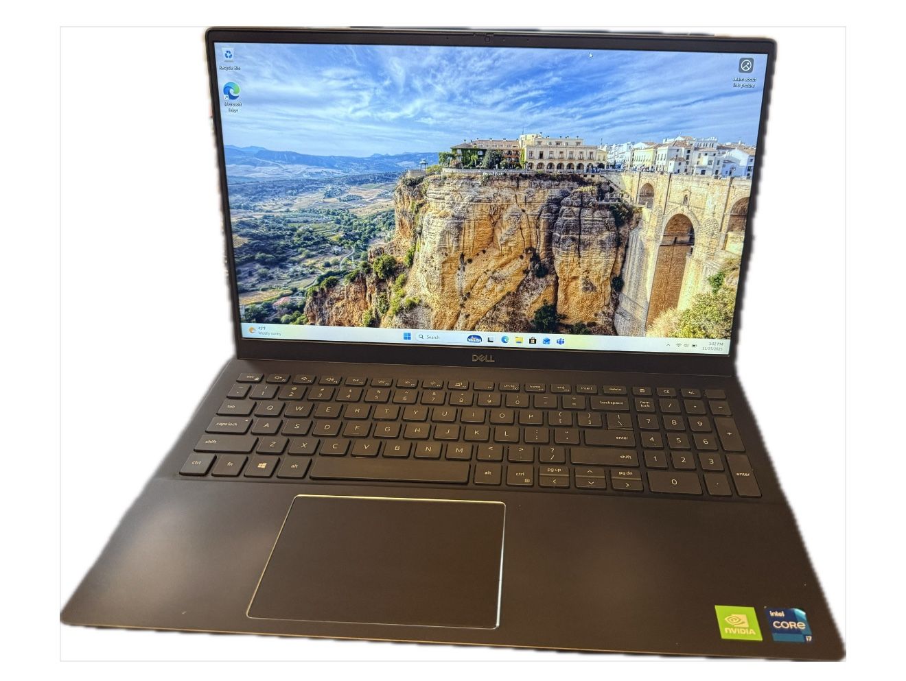 $150. Dell Vostro 5502