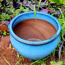 Large Blue planter pot, 12 inches wide approximately